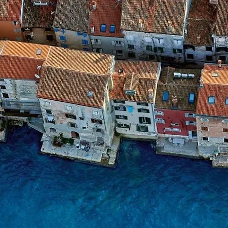 Luxury Seafront Palazzo