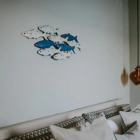 Luxury Seafront Palazzo Feriehus *