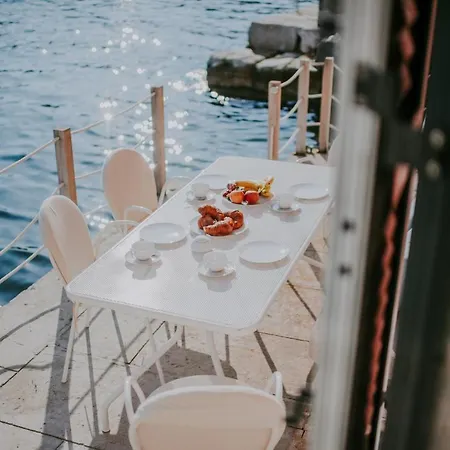 Holiday home Luxury Seafront Palazzo