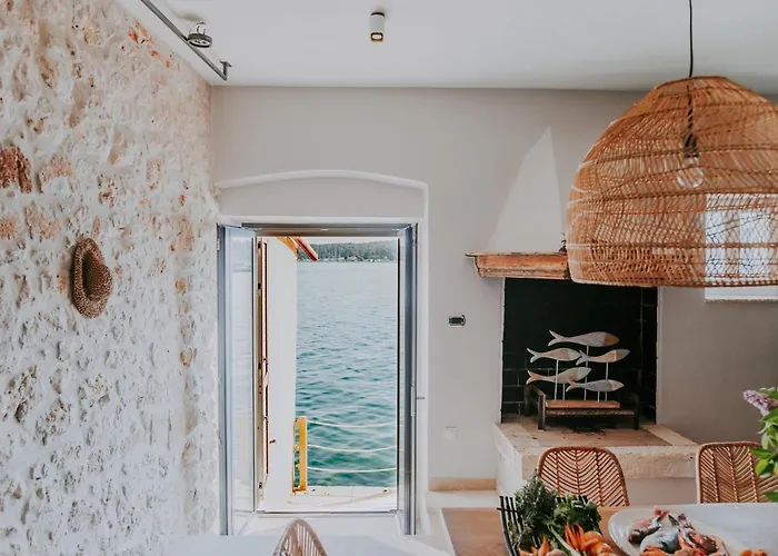 Luxury Seafront Palazzo Ferienhaus *