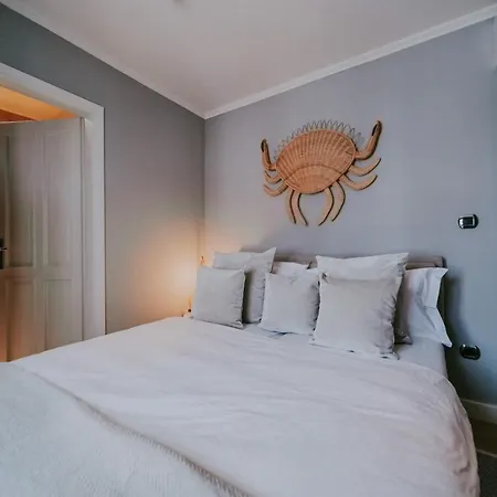 Luxury Seafront Palazzo *