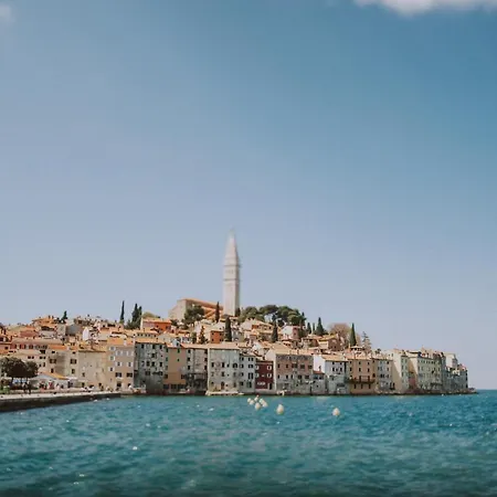 Luxury Seafront Palazzo Vakantiehuis